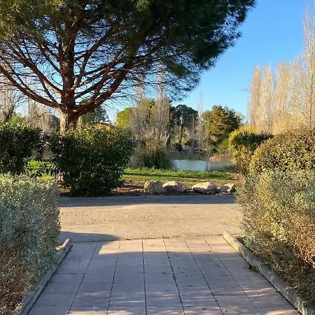 Joli 27m2 Oasis Provencale En Village En Camargue Apartment Arles