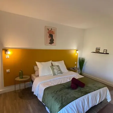 Apartment Joli 27m2 Oasis Provencale En Village En Camargue *