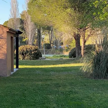 Joli 27m2 Oasis Provencale En Village En Camargue Apartment