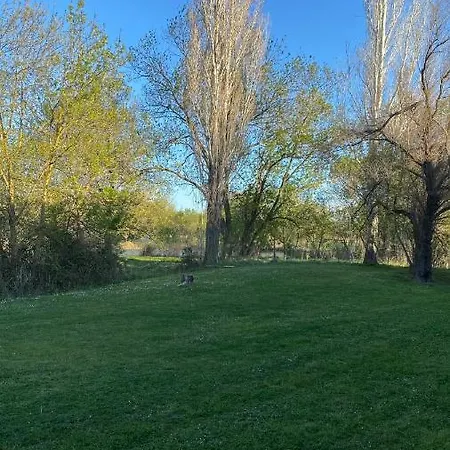 Joli 27m2 Oasis Provencale En Village En Camargue Arles